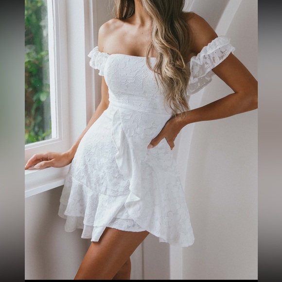 Verona Off-Shoulder Ruffle Mini Dress White - Picture 2 of 5